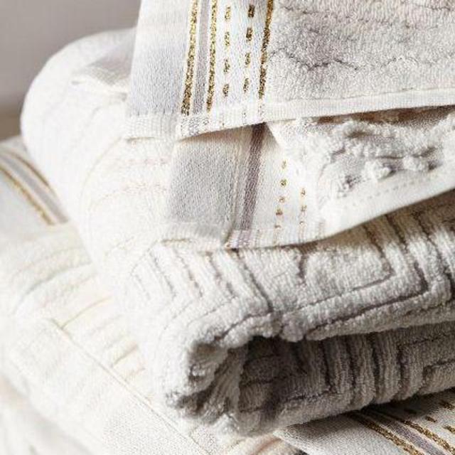 Windstream Bath Towel