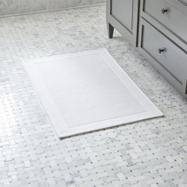 Westport White Bath Rug