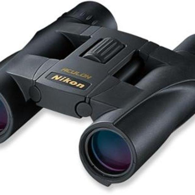 Nikon Aculon A30 10 x 25 Binoculars