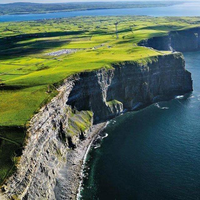 Cliffs of Moher Land & Sea Tour