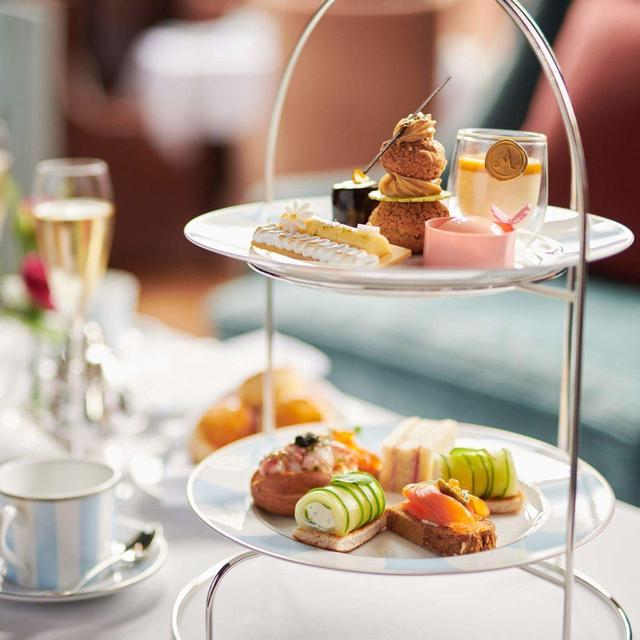 Champagne & Afternoon Tea