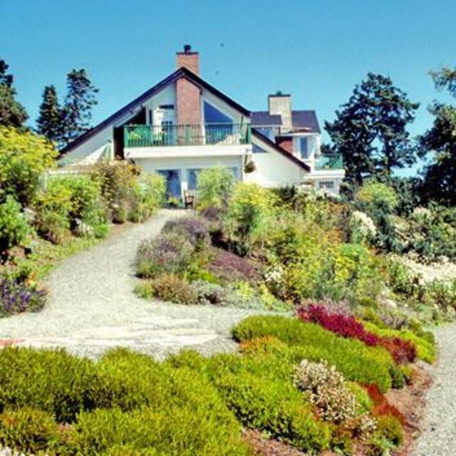 Sooke Harbor - Honeymoon Fund