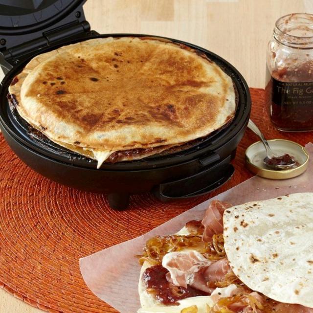 IMUSA Electric Quesadilla Maker