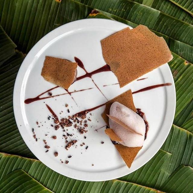 Room 4 Dessert: Tasting Menu with Pairing for Two