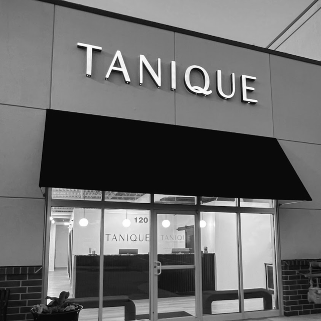 Spray Tan Fund or Gift Card for the Wedding