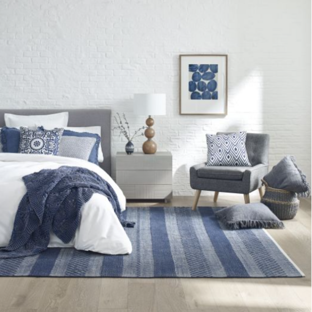 6x9 Blue Striped Indoor/Outdoor Area Rug