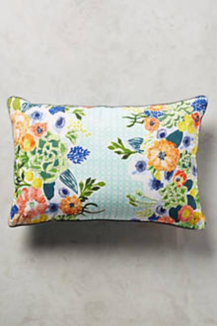 Logann Pillow