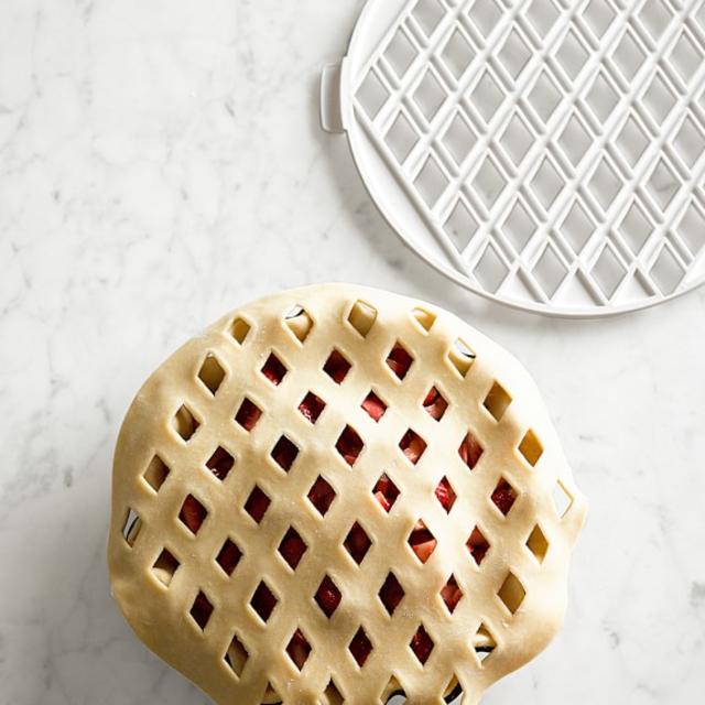 Williams-Sonoma Lattice Piecrust Cutter