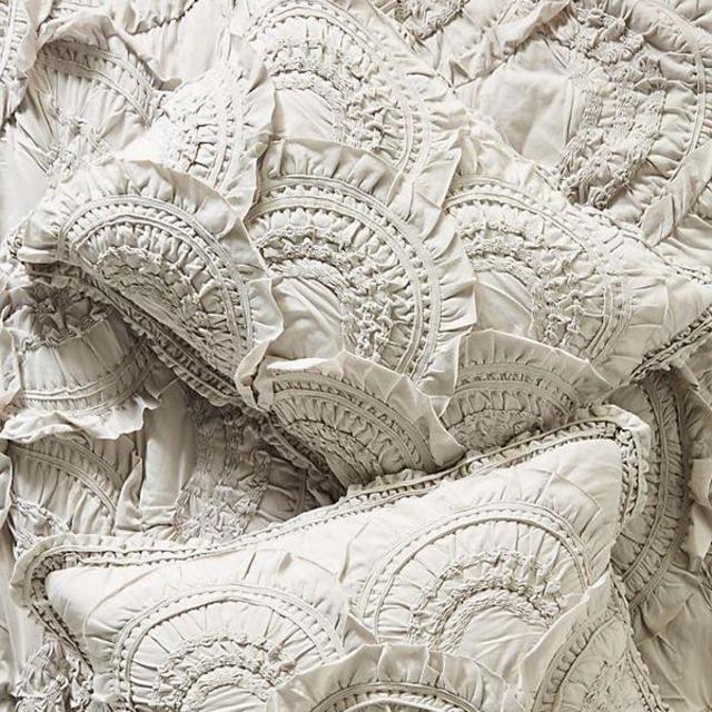 Rivulets Shams, Set of 2