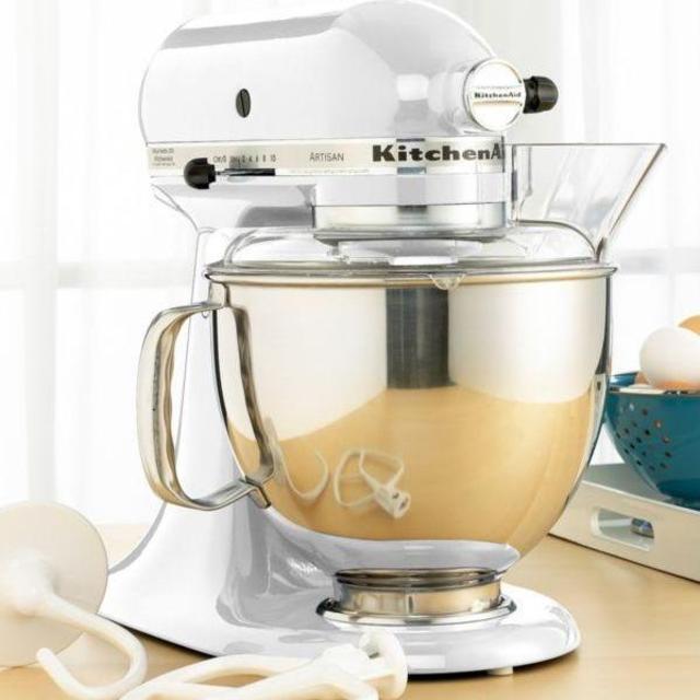 KitchenAid KSM150PS Artisan 5 Qt. Stand Mixer