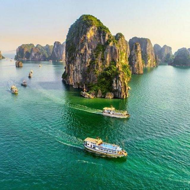 Ha Long Cruise