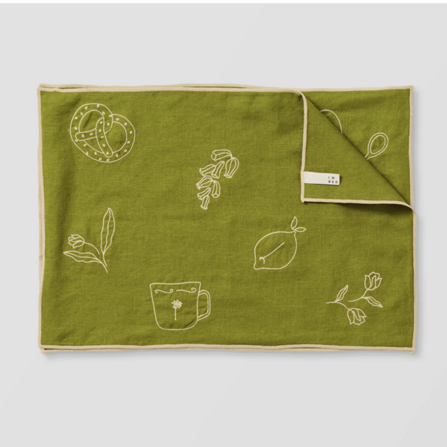 Embroidered Linen Placemat Set in Pickle