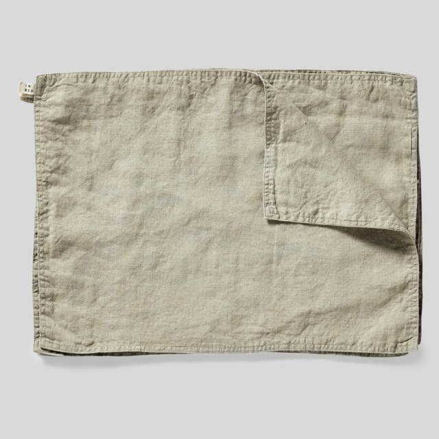 100% Linen Placemat Set in Natural
