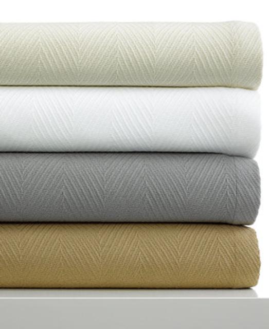 Hotel Collection Microcotton® Full/Queen Blanket Color: White