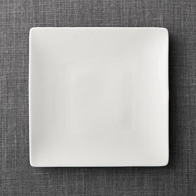 Bennett Square Dinner Plate