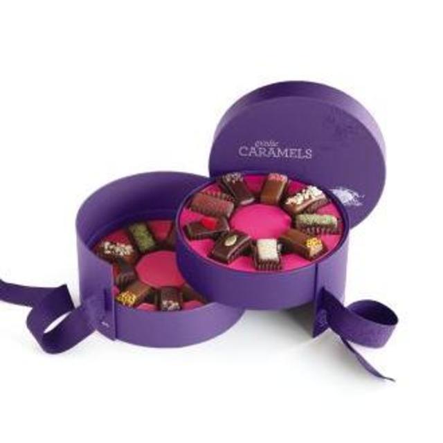 Exotic Caramel Collection, Two-Tier Hatbox