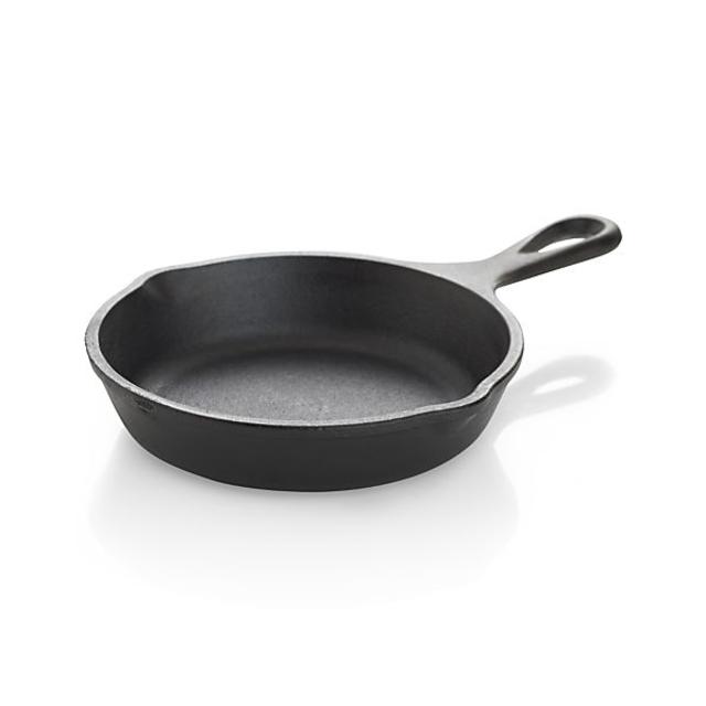 Lodge ® Cast-Iron 5" Mini Skillet