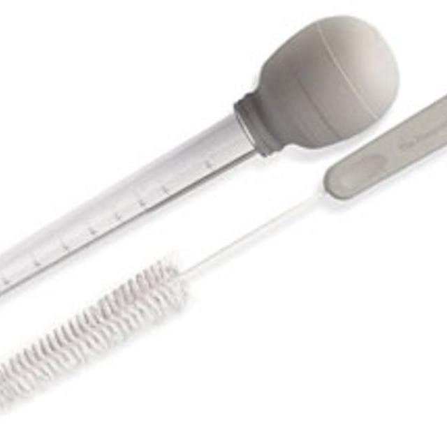 Baster & Cleaning Brush