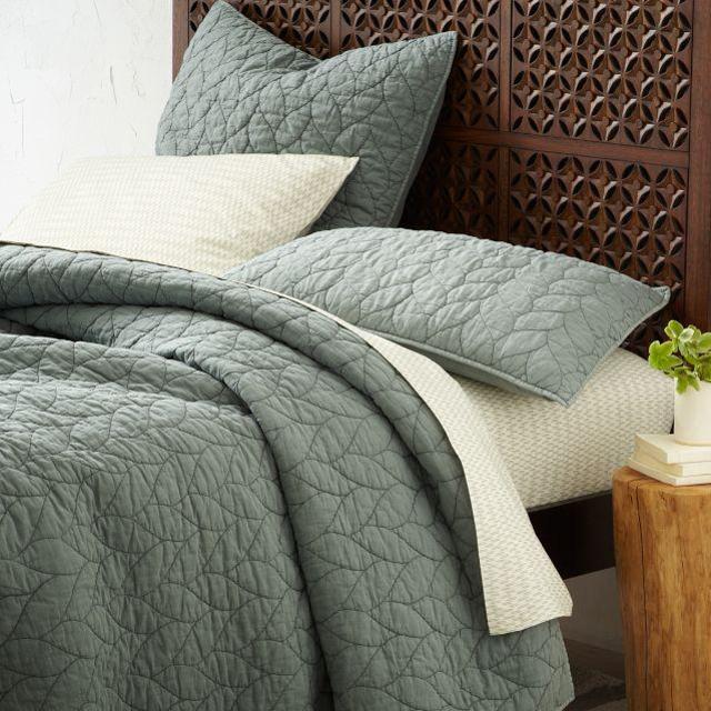 West Elm - Quilt & Shams - King Size