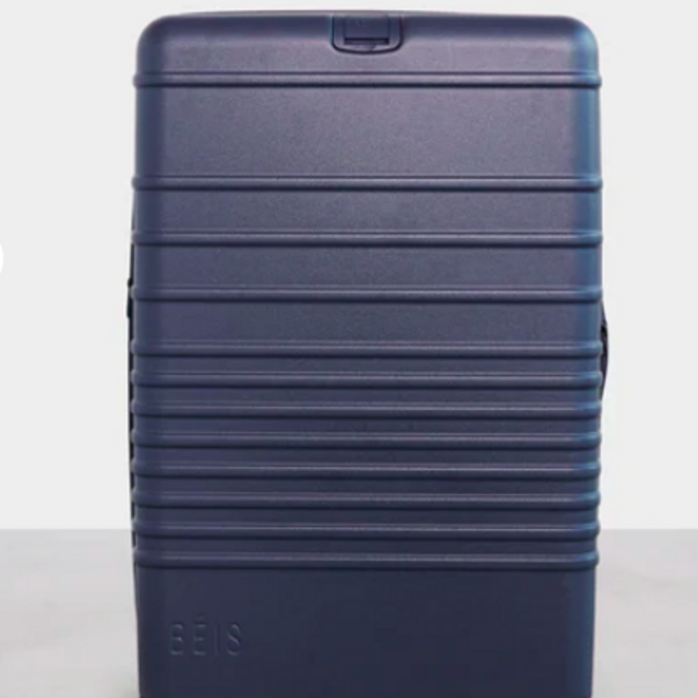 The 29" Large Check-In Roller