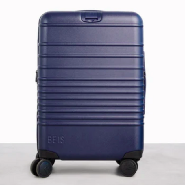 The Carry-On Roller