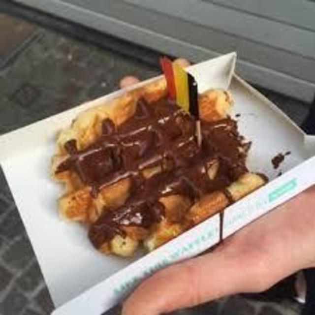 Belgium Waffles & Chocolate!