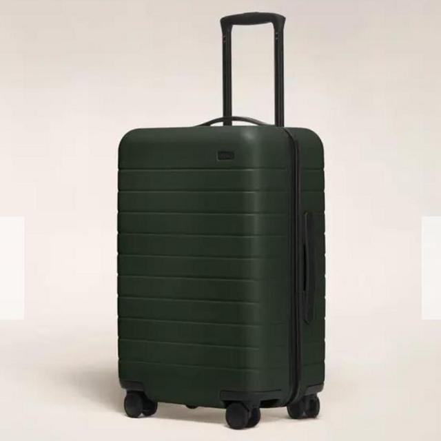 Away Travel - The Bigger Carry-On