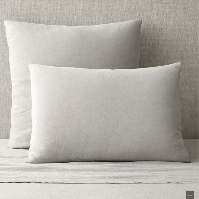 RH ITALIAN GARMENT-DYED LINEN SHAM - KING LOUNGER - MIST