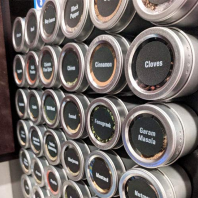 12 Magnetic Spice Tins with Wall Plate Racks