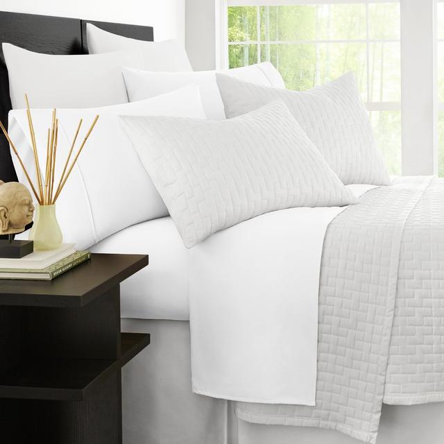 Zen Bamboo Luxury Bed Sheets - HIGHEST QUALITY Ultra Soft 4 Piece Eco-Friendly Bamboo Bed Sheets - Hypoallergenic and Wrinkle Free (Full, White)
