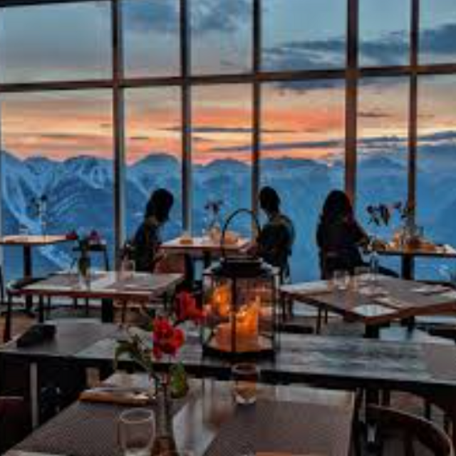 [Honeymoon] Banff Gondola & Dinner Experience