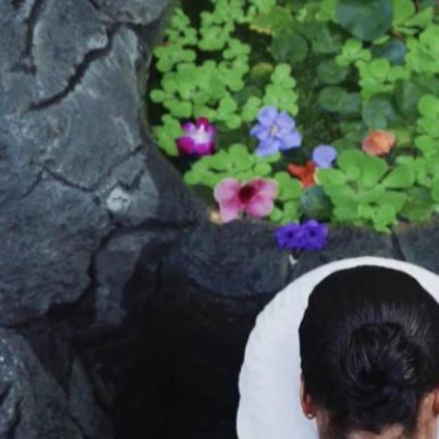 60-Minute Couples Massage at Anara Spa