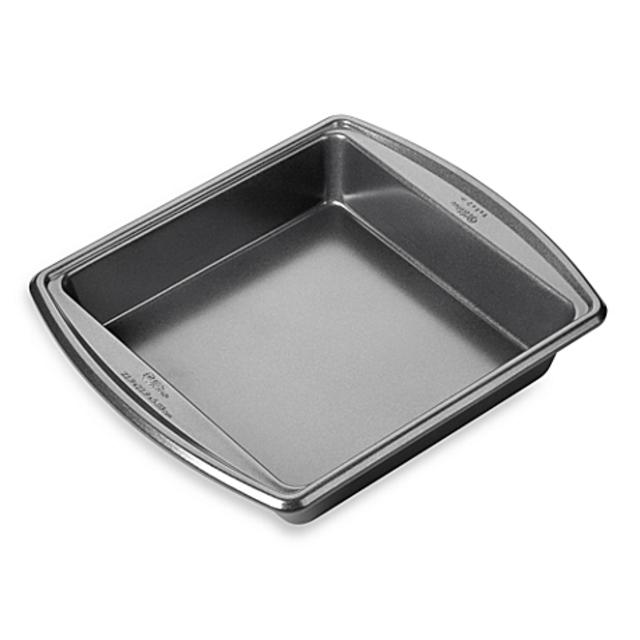 Wilton® Advance® 9-Inch Square Cake Pan