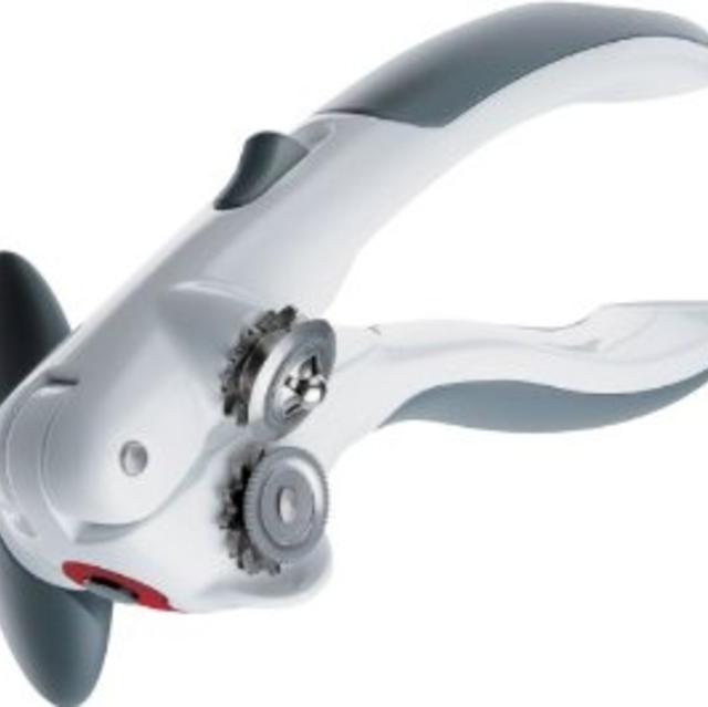 Zyliss Lock N' Lift Manual Can Opener with Lid Lifter Magnet, White