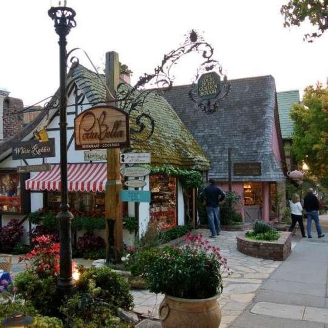 Carmel-by-the-Sea Wine Tour