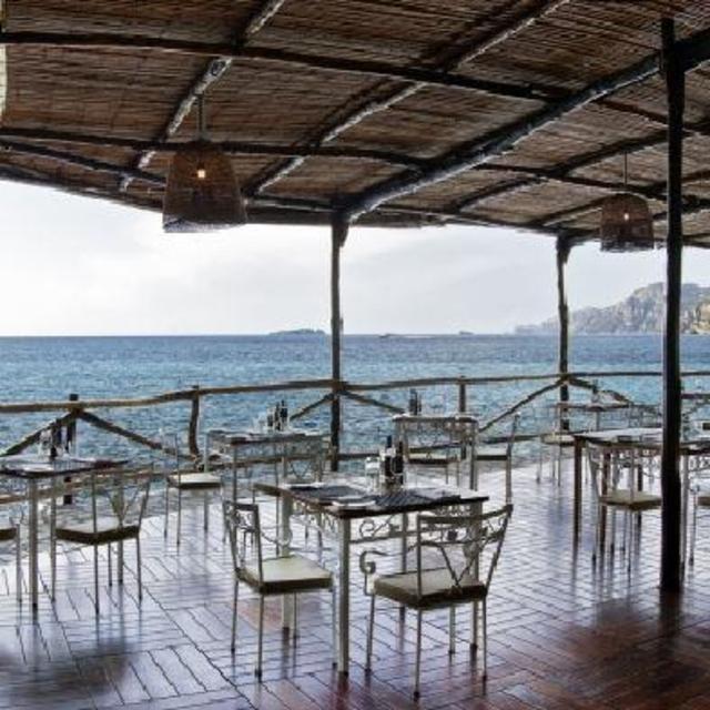 Lunch with Boat Ride at Carlino Il St Pietro