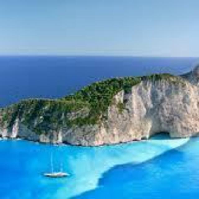 A day sailing around the Greek Islands