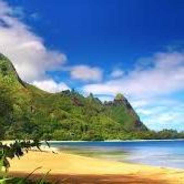 Roundtrip Airfair to Kauai