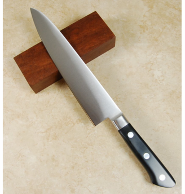 Tojiro DP Gyuto 210mm