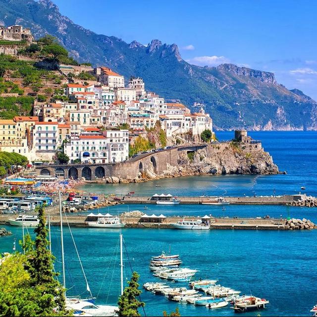 Honeymoon Hotels in Italy