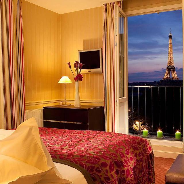 Second Night Paris Hotel
