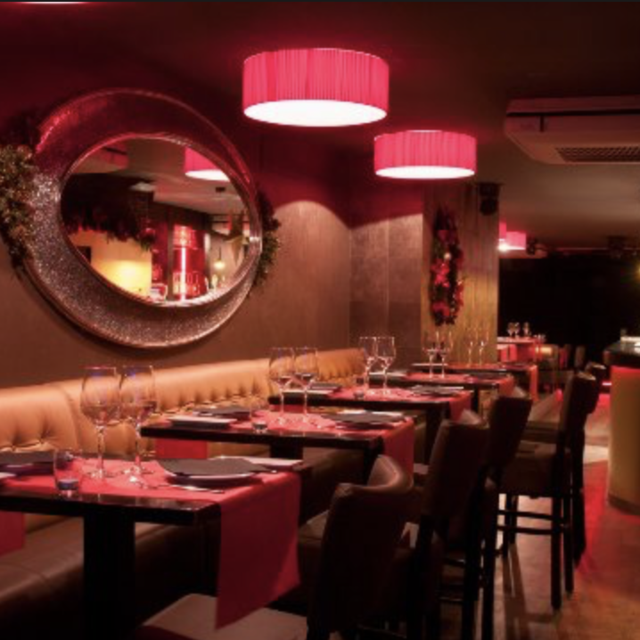 Dinner at Restaurant Queenz