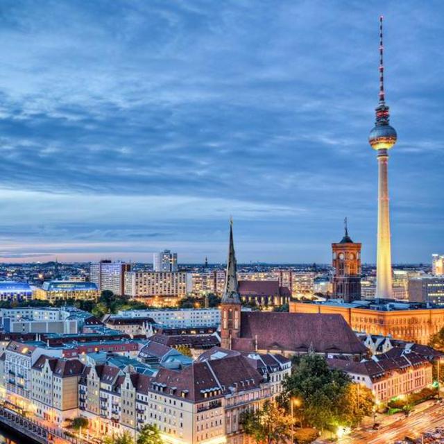 Flight from Italy to Berlin, Germany