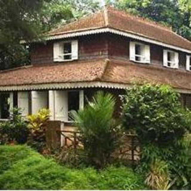 Visiting a rhum distillery - Visite d'une distillerie