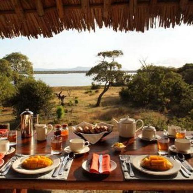 Glamping breakfast with a view in Kenya