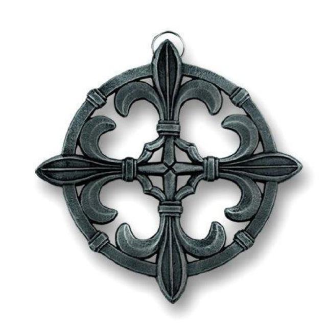 Old Dutch Pewter Fleur De Lis Trivet, 9-Inch, Antique