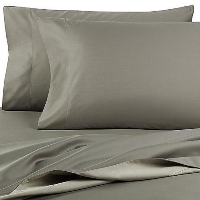 Fashions 600 Thread Count Reversible Sheet Set