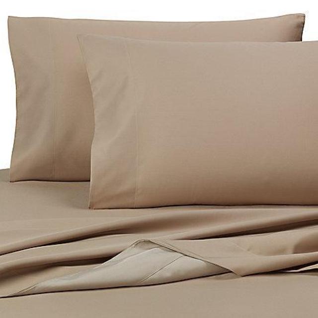 Fashions 600 Thread Count Reversible Sheet Set