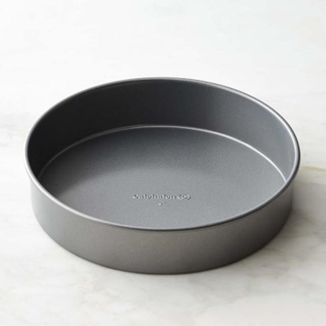 Calphalon Gourmet Round Cake Pan