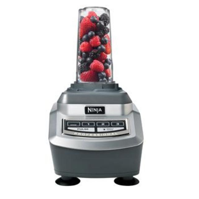 Ninja Professional Blender with Single Serve (BL740)